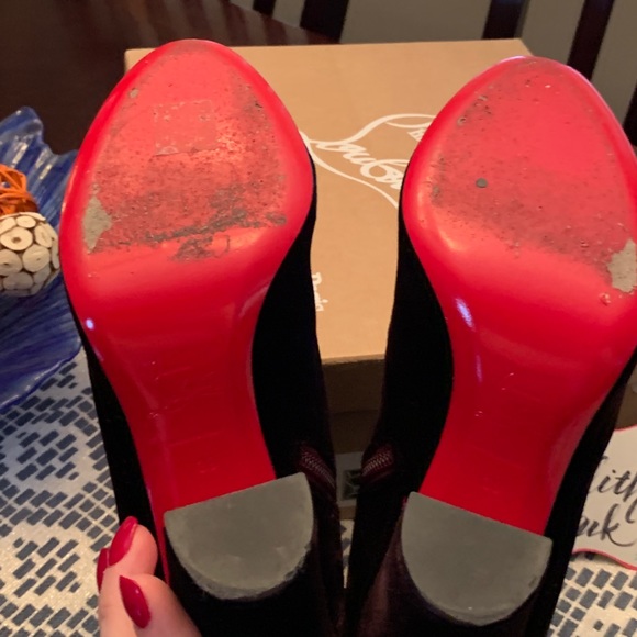 Christian Louboutin Moulamax Booties. 🛑 SOLD 🛑 - Picture 3 of 8